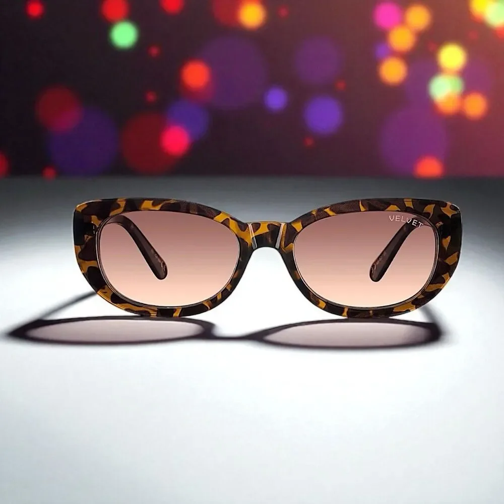 VELVET EYEWEAR The Harper Cat Eye Sunglasses in tortoise w/microfiber pouch
